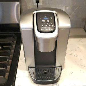 Keurig K-Elite Single serve coffee maker!